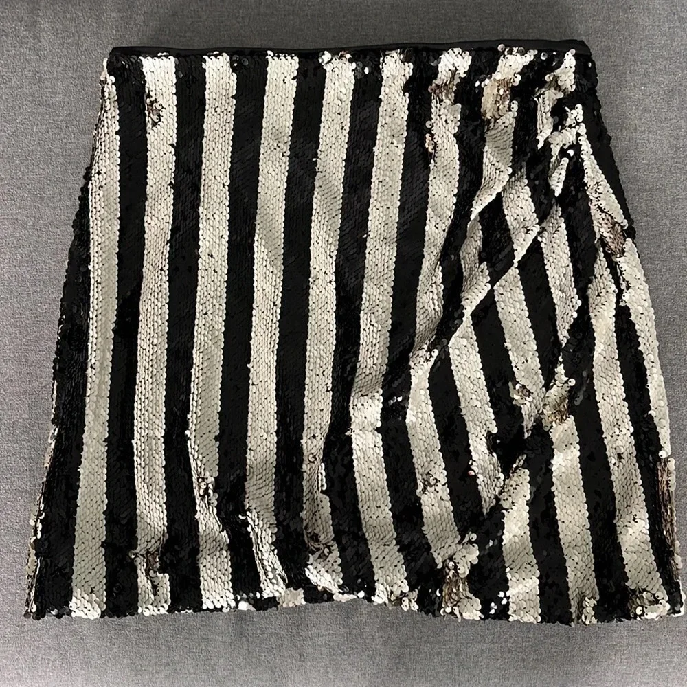 DO+BE Striped Sequin Skirt M - Picture 2 of 10